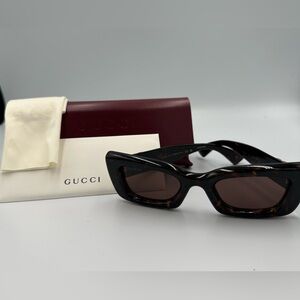 Gucci GG1827S Tortoise Sunglasses – Brand New • Full Inclusion